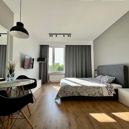 K22 Slawinska 503 Sun-City Apart Варшава Екстериор снимка