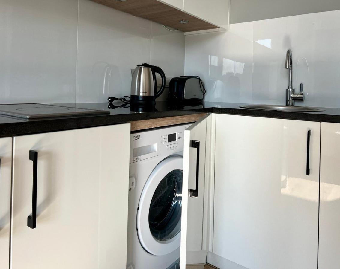 K22 Slawinska 503 Sun-City Apart Варшава Екстериор снимка